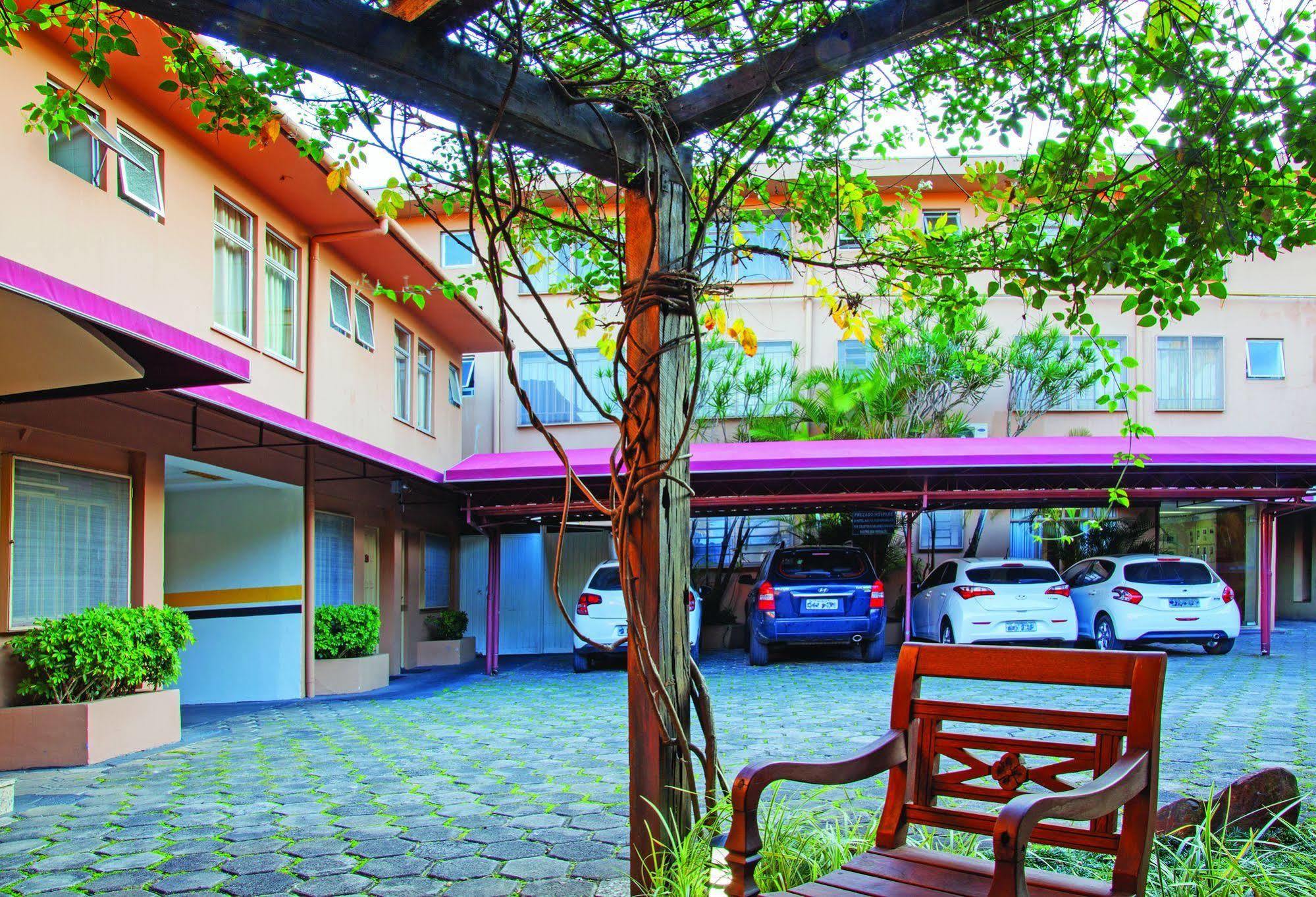 Lira Hotel Curitiba Exterior foto